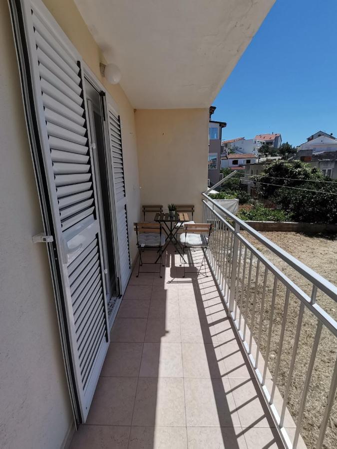 חוואר Apartment Marina Pavic מראה חיצוני תמונה