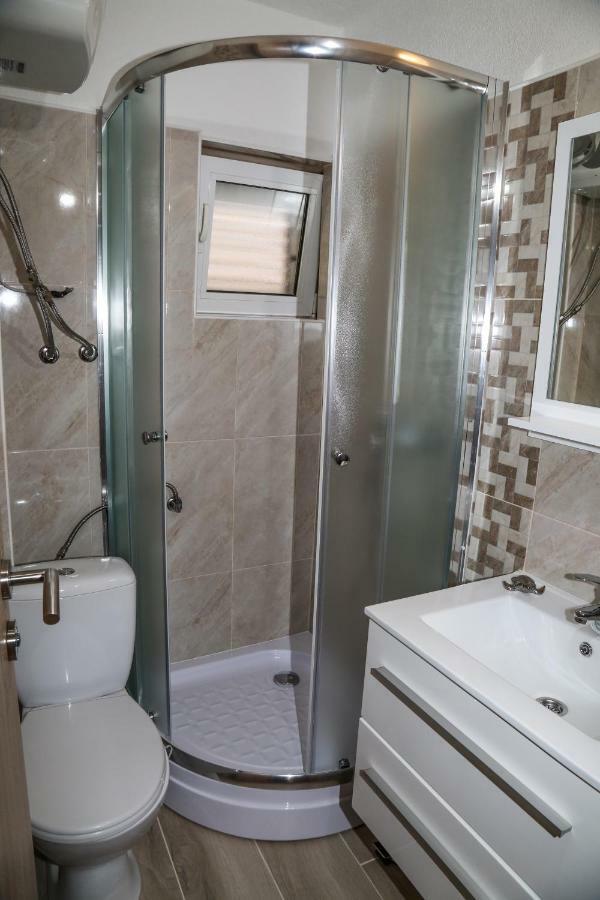 חוואר Apartment Marina Pavic מראה חיצוני תמונה